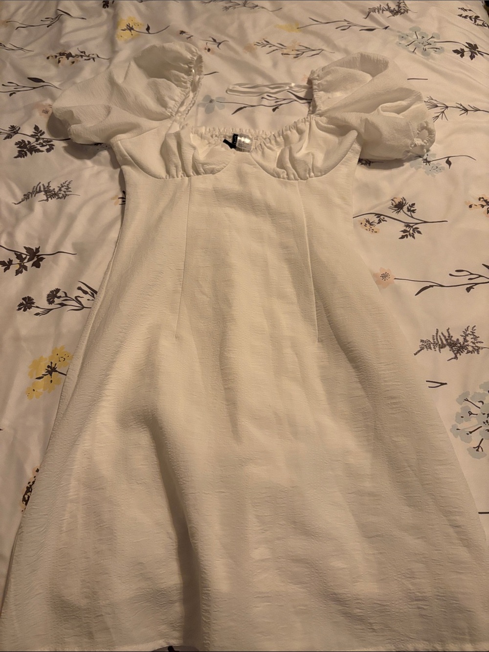 H&M White Mini Dress with Puff Sleeves